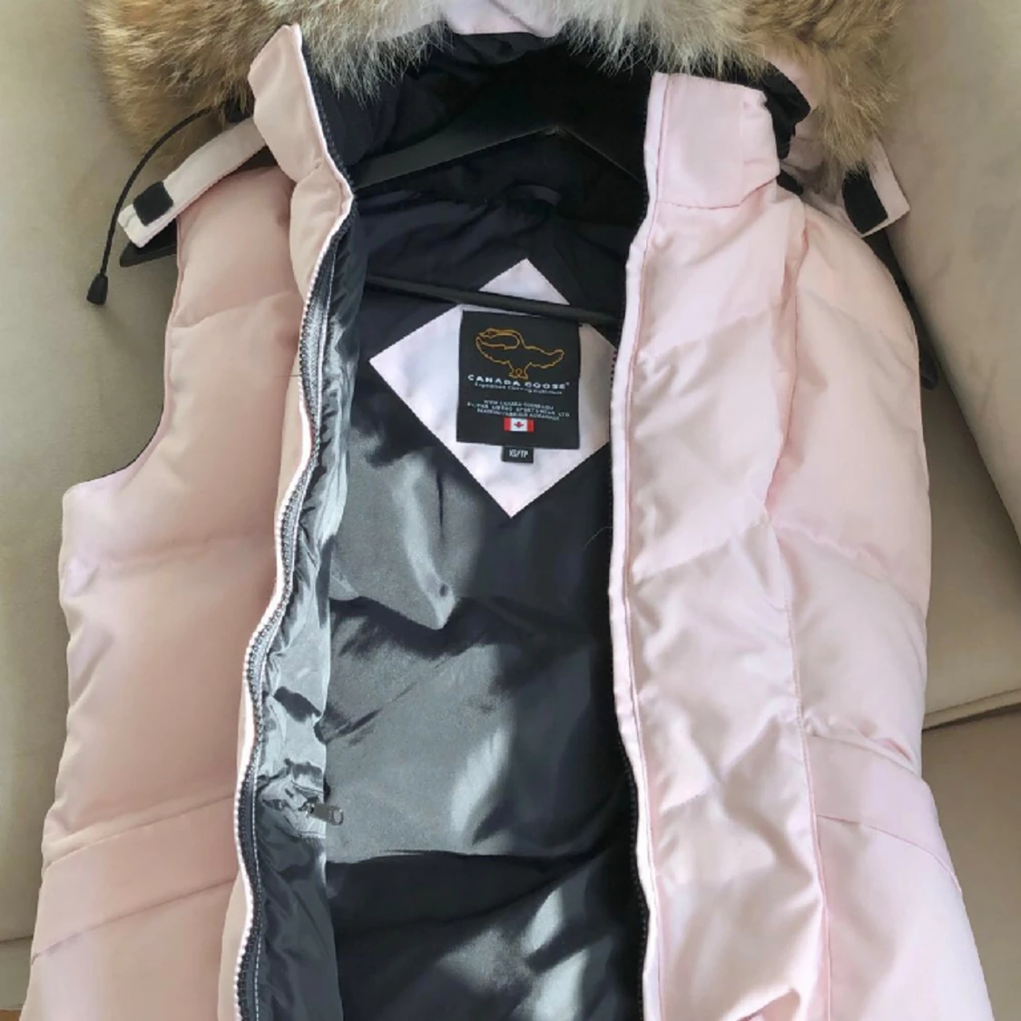 Väst Canada Goose XS