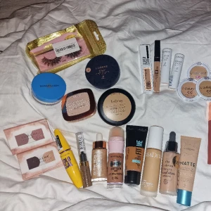 Smink - Allt är helt nytt och oanvänt, priset är för allt tillsammans men går även att köpa styckvis🫶🏼 