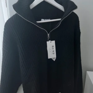 Half zip - Helt ny från nakd nypris 400-500