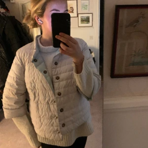 Herno jacka - Säljer denna herno inspirerande trekvartärmade jacka! 