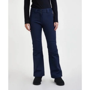 J.Lindeberg skidbyxor  - Helt nya skidbyxor för dam. Väldigt skönt material och bekväma att ha på sig. Sitter verklige jättesnyggt på. 