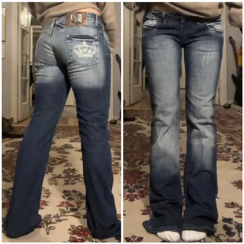 Lågmidjade Jeans från Victoria Beckham. Midjemått: 86 Innerben:87  ❤️. Jeans & Byxor.