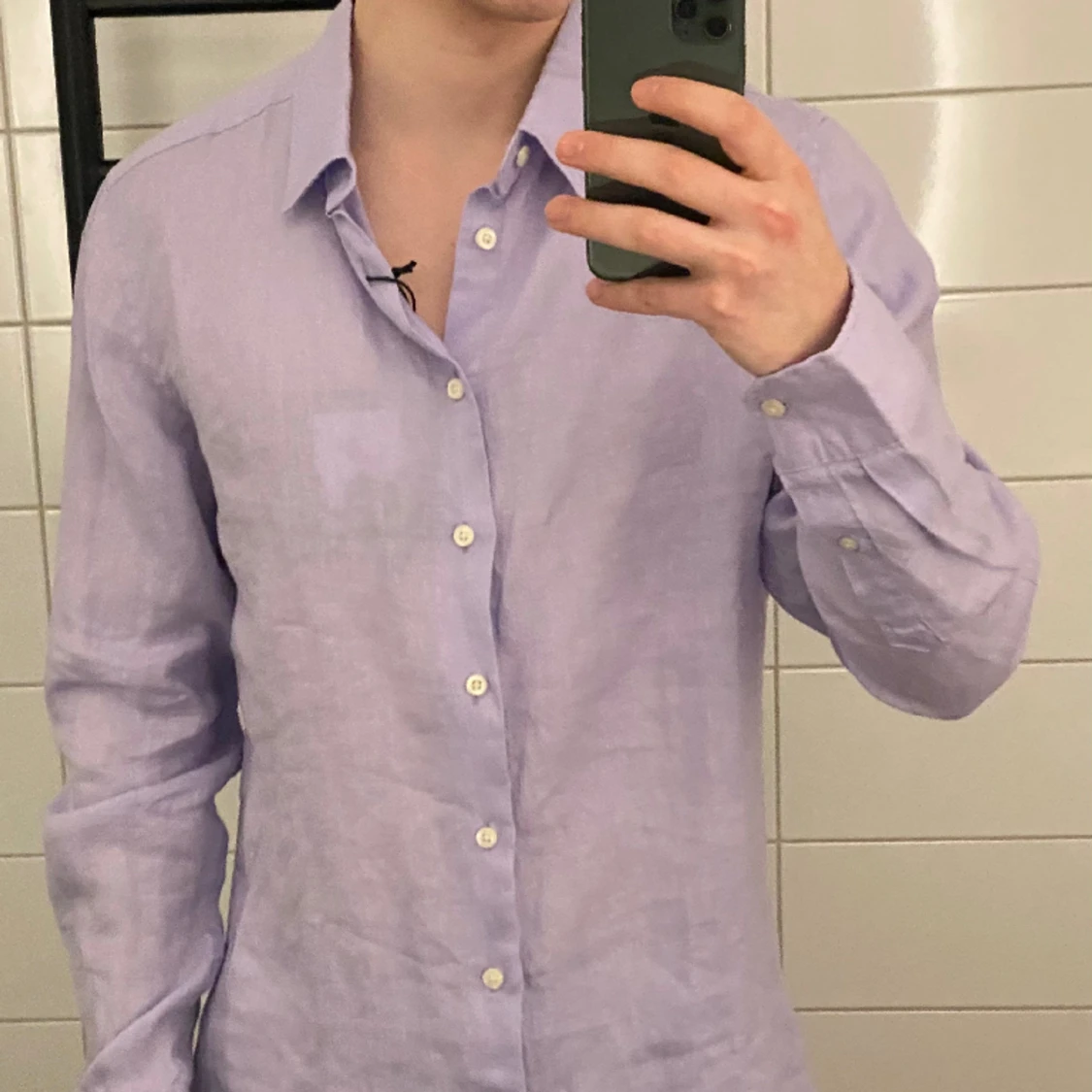 Skjorta från Legency. Lapp kvar. Org pris 999kr - 90