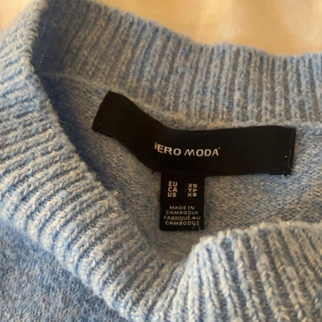 Blå Stickad Tröja - 91