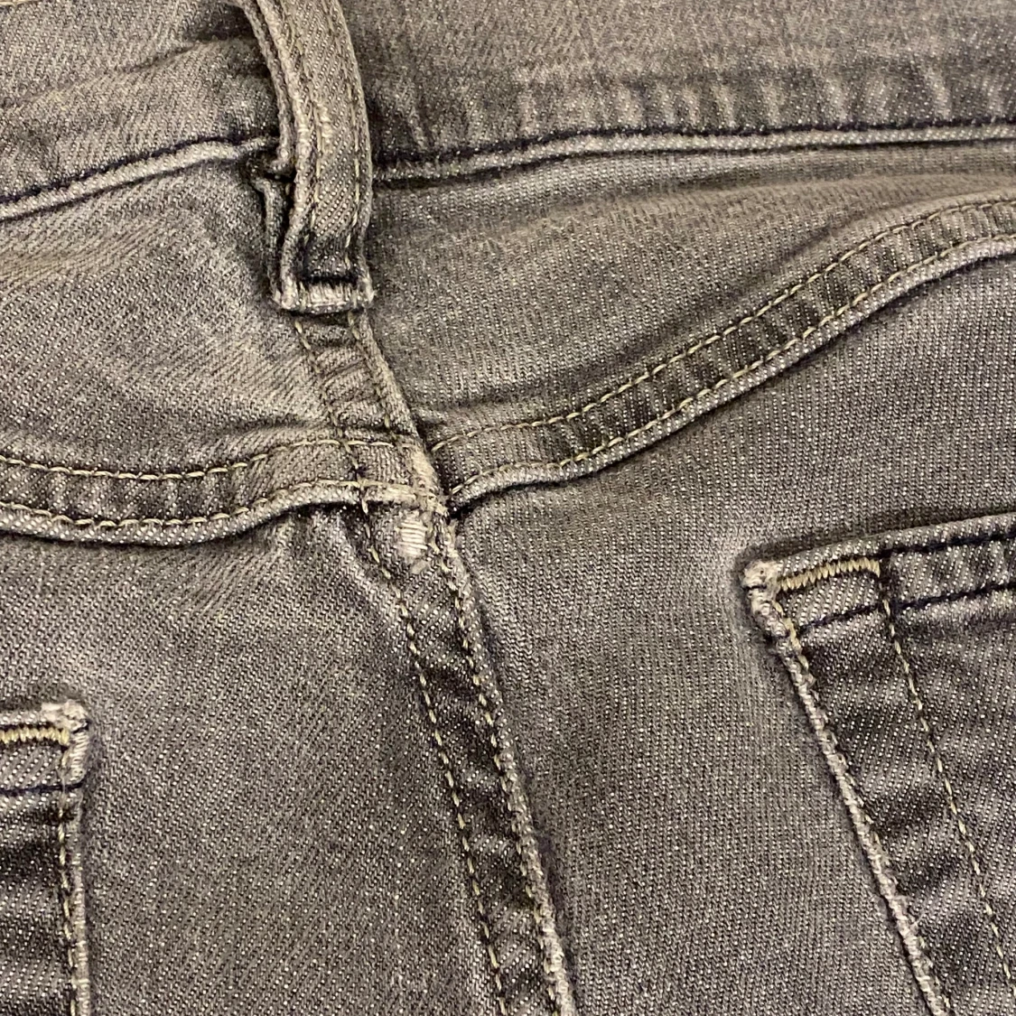 Gråa Diesel jeans - 93