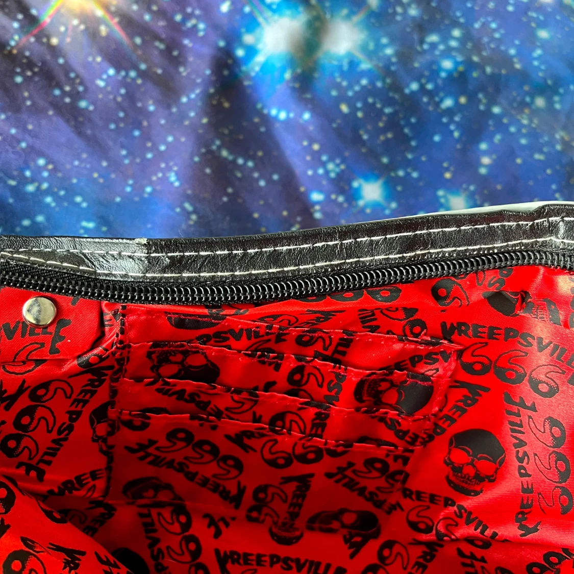 Kreepsville 666 handväska  - 91