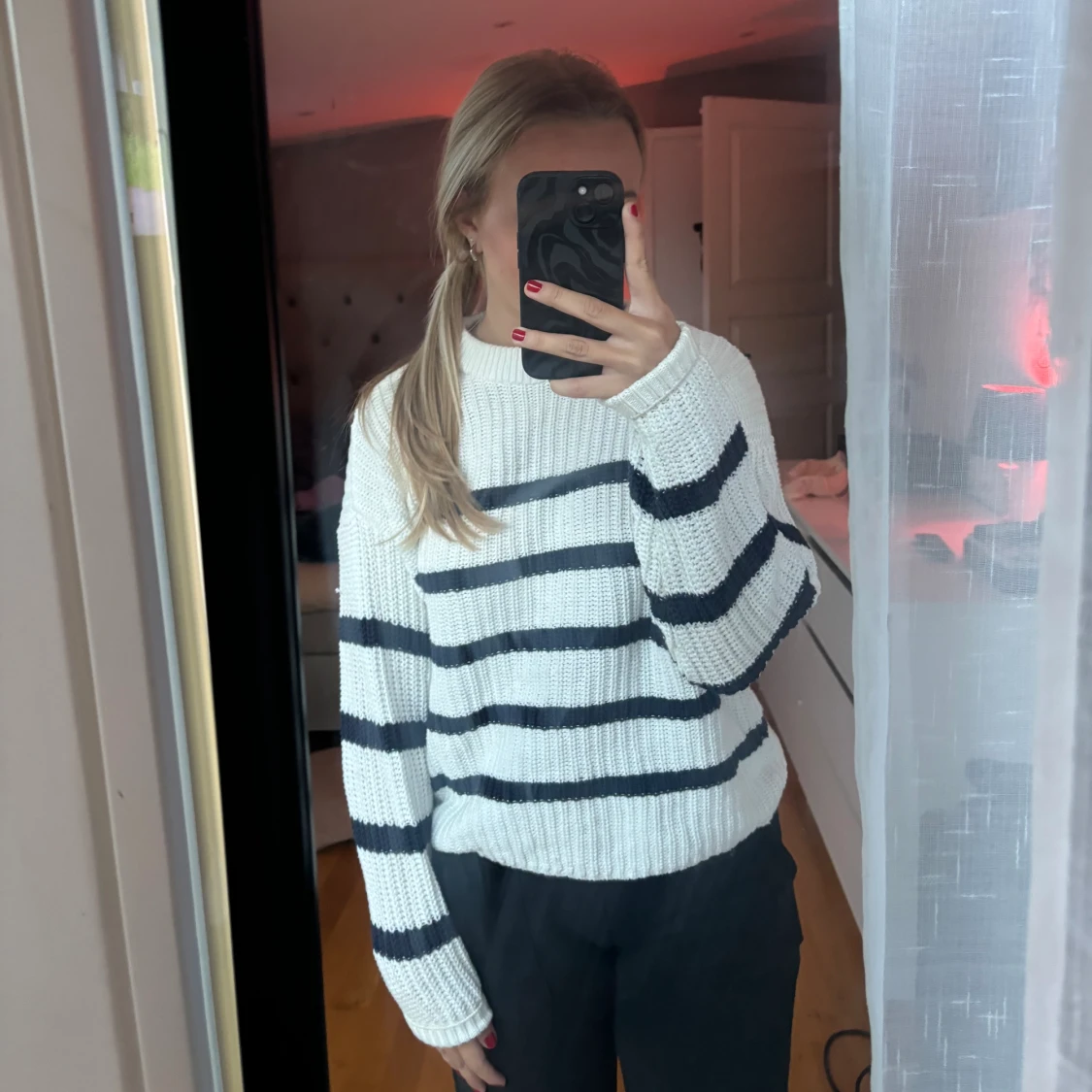 Randig stickad tröja  - 91