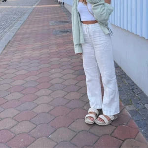 Så drömmiga Linnebyxor - Sälher pga platsbrist i garderoben! Nypris 800:-