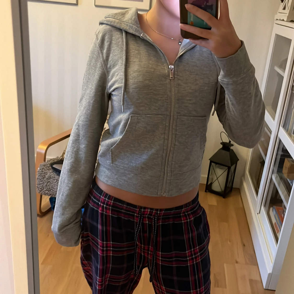 Grå hm tröja  - 90