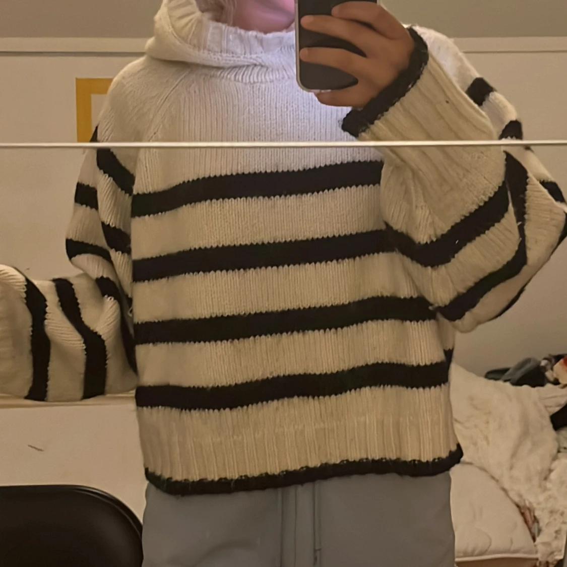 Stickad hoodie  - 91