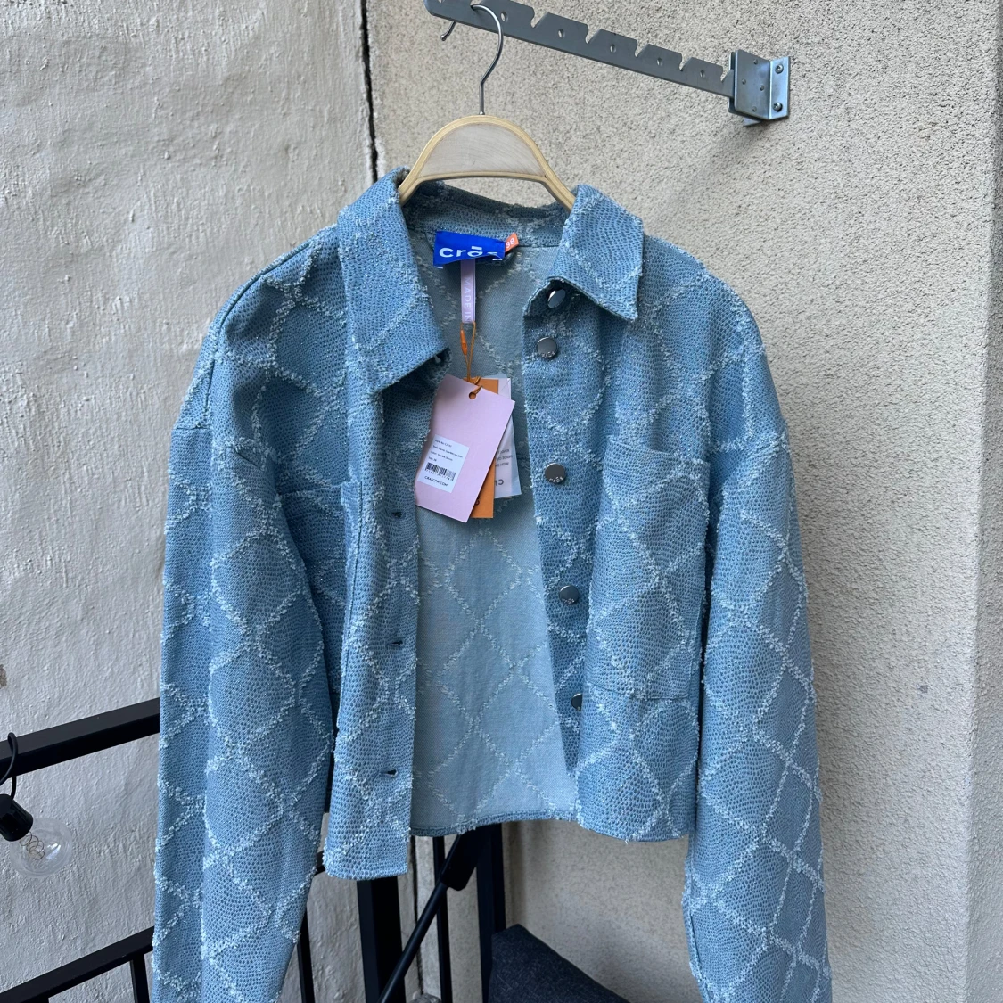 Blå denim jacka från Crās - 91