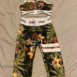 Stroger set - Stroger set i storlek Xs, väldigt fint skick och knappt använda 💕 