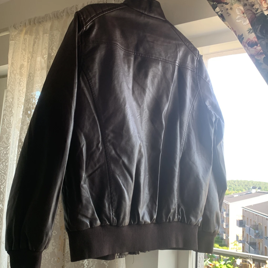 Läder jacka  - 93