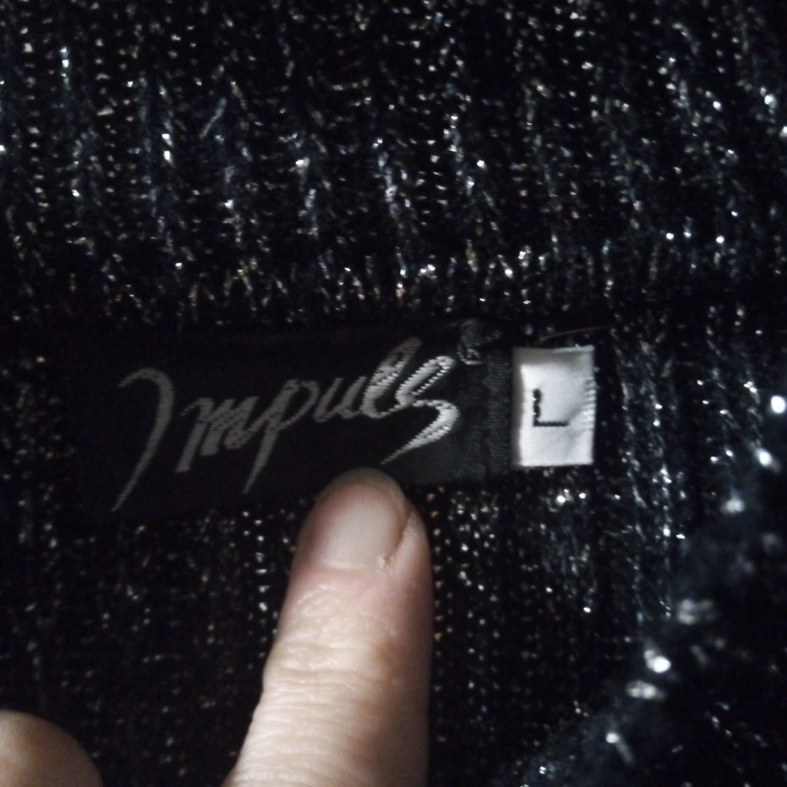 Svart silvrig glittrig tröja  - 91