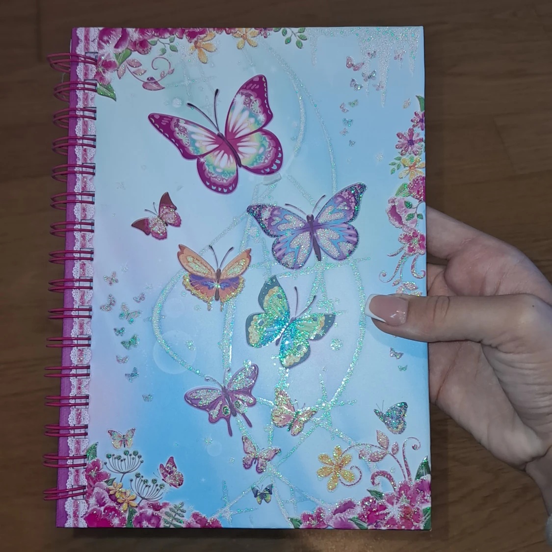 Jättefin fjärilsskrivbok