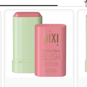 Blush - Använd 2 gånger (inte direkt på huden!)  Ger dig ett fint glow  Säljer båda för ett pris ! 