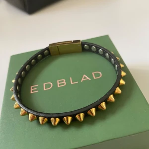 Edblad peak armband - Fint armband. Nypris 499 kr.
