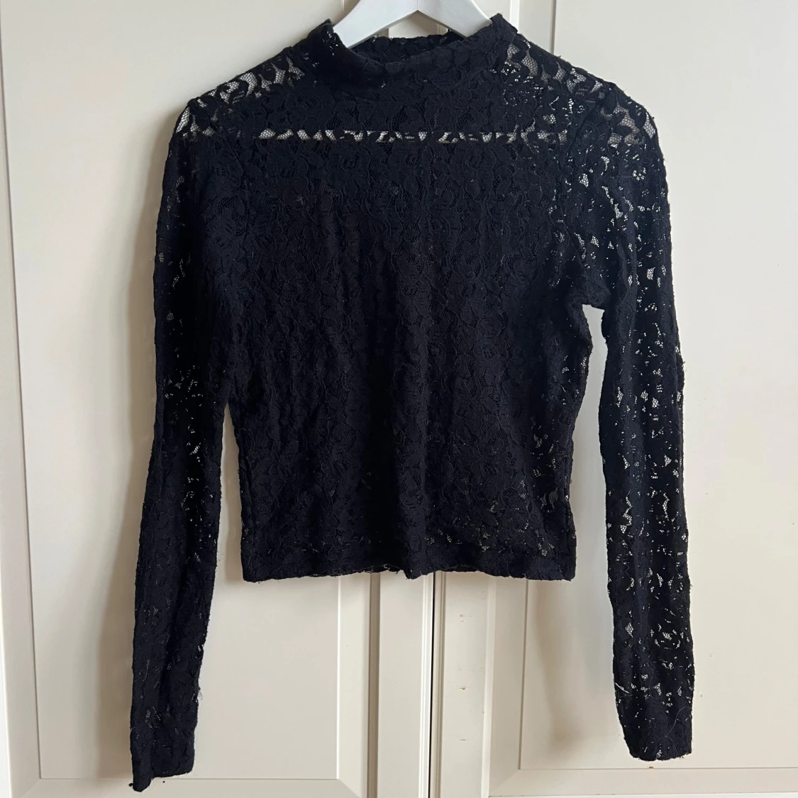 Blommig spetstopp från stay stl: s