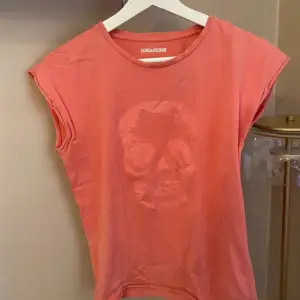 Jätte söt rosa t shirt från zadig Voltaire🙌🎉