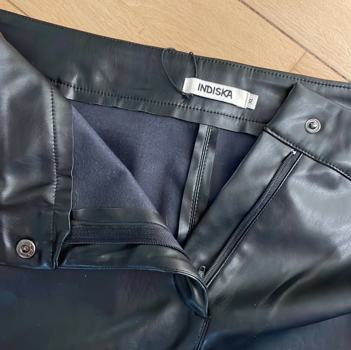 Kjol läderlook - 91