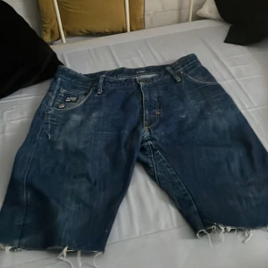 Ett par jeans shorts  - Inte mycket använda jeans shorts