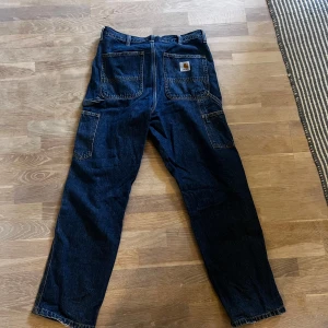 Carhartt Double Knees (32x32) - Barely used 