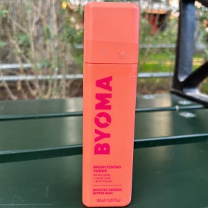 Byoma brightning toner - Helt oandvänd Byoma toner inte öppnad! Köpt för 199 kr 