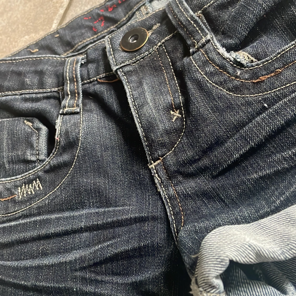 Lågmidjade shorts - 92