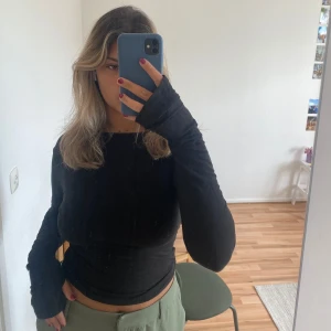 adsgn tröja - Långärmad tröja från adsgn som går att ha åt båda håll 🖤