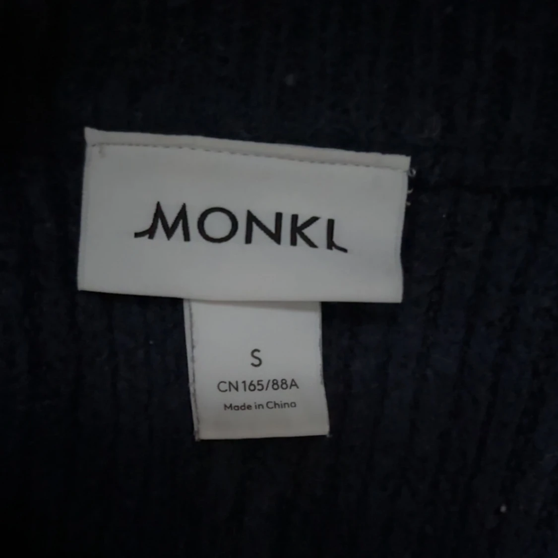 Stickad tröja  - 91