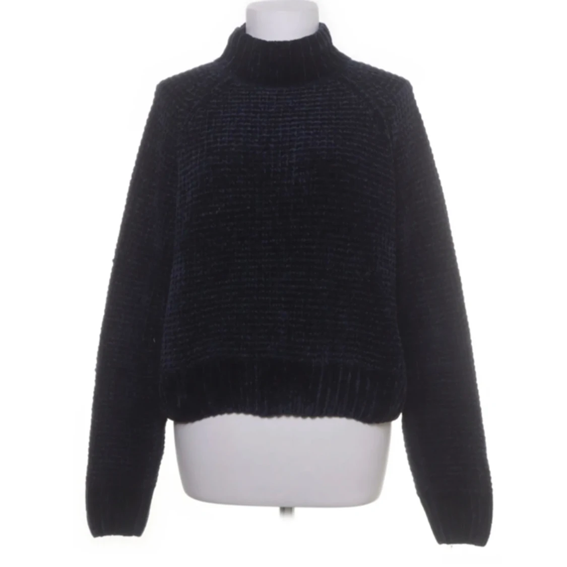 Marinblå tjocktröja