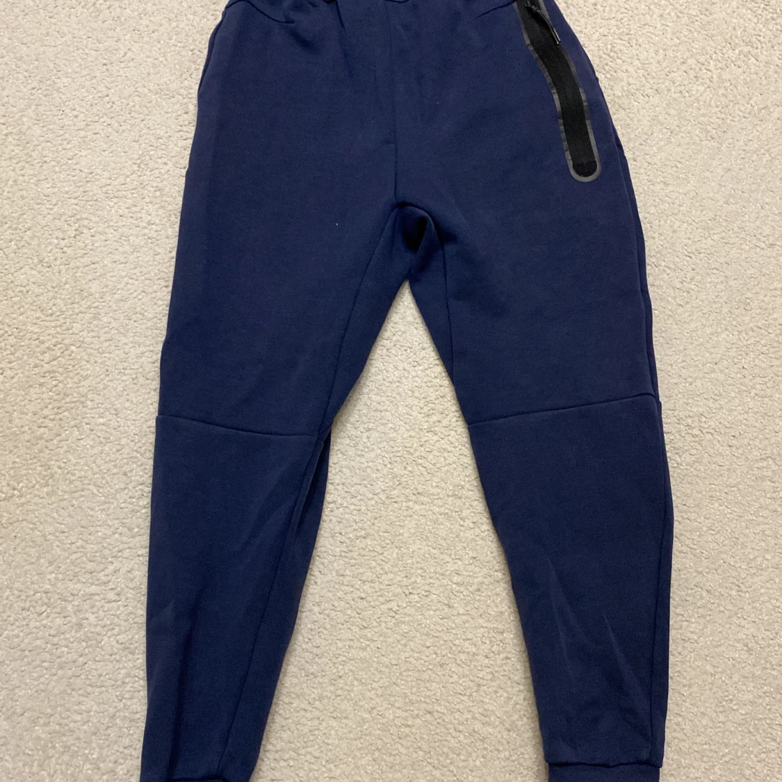 Nike tech byxor mörk blå  - 93