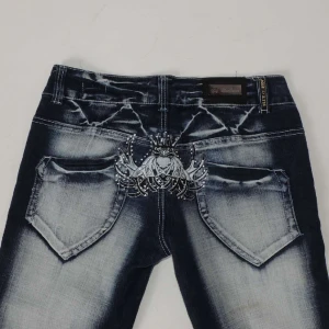 blue queen jeans - använd köp nu! midja:82 innerben:84😽