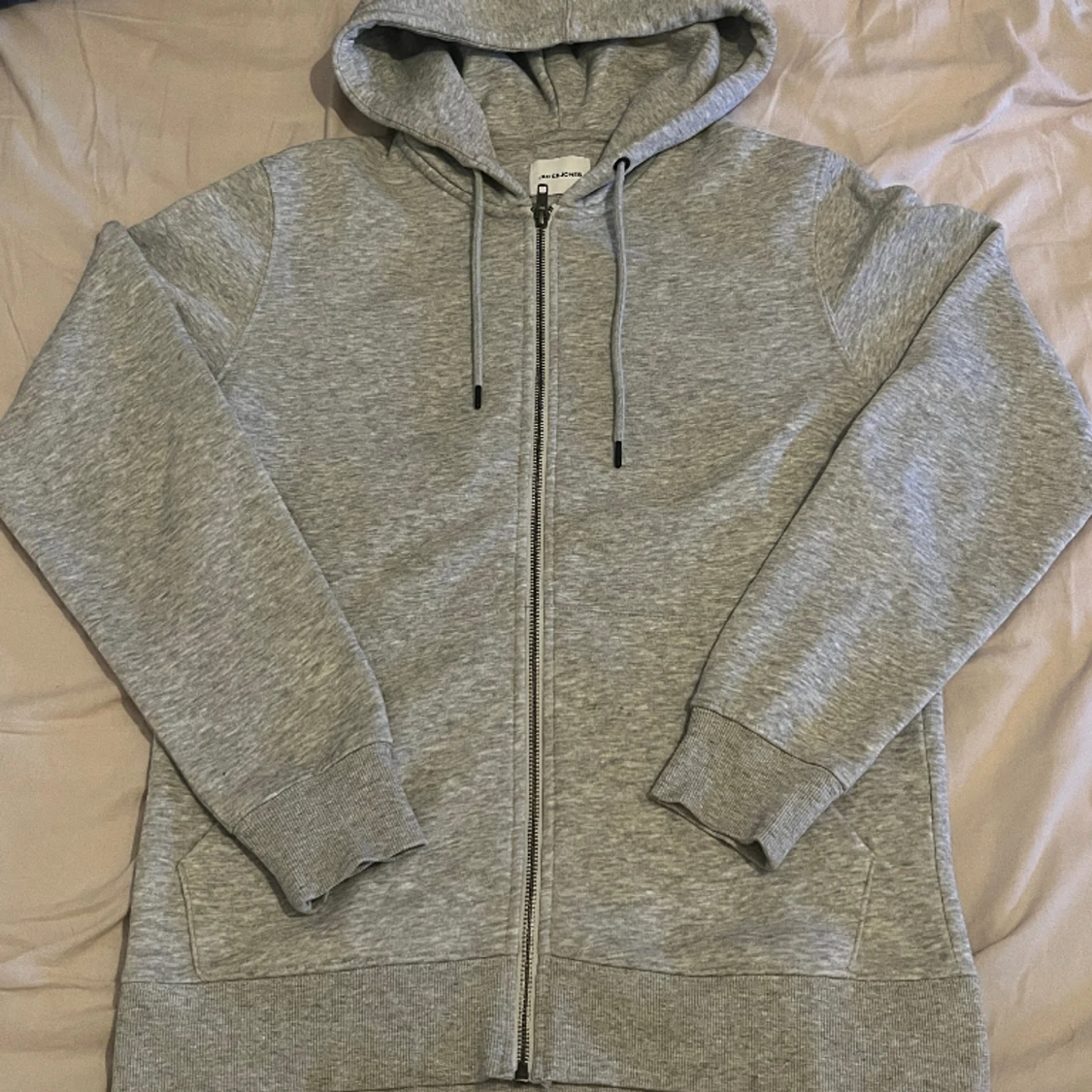 grå zip hoodie