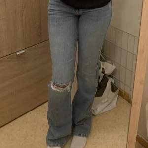 Fina jeans som inte längre kommer till användning ifrån ginatricot! Obs (Lånad första bild ifrån föra säljaren)