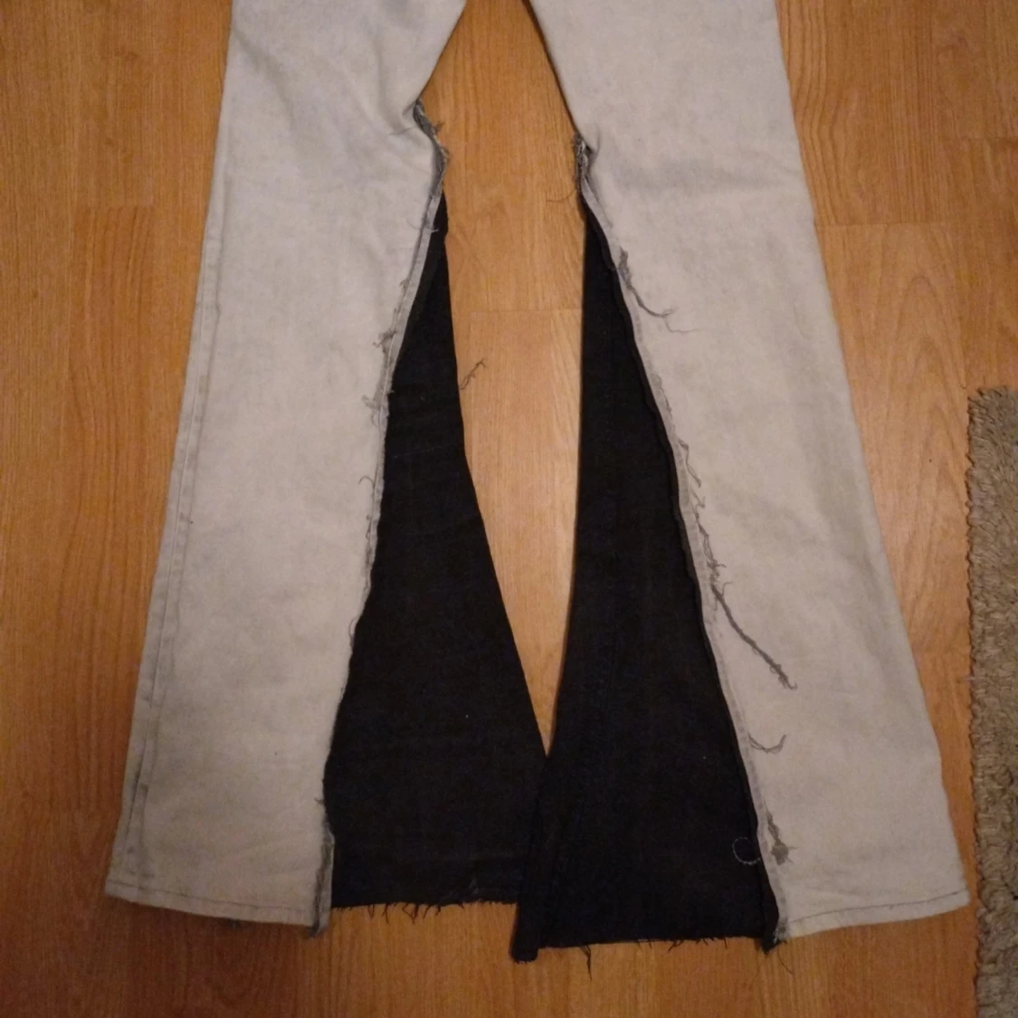 Custom made extreme flare emo jeans - 92