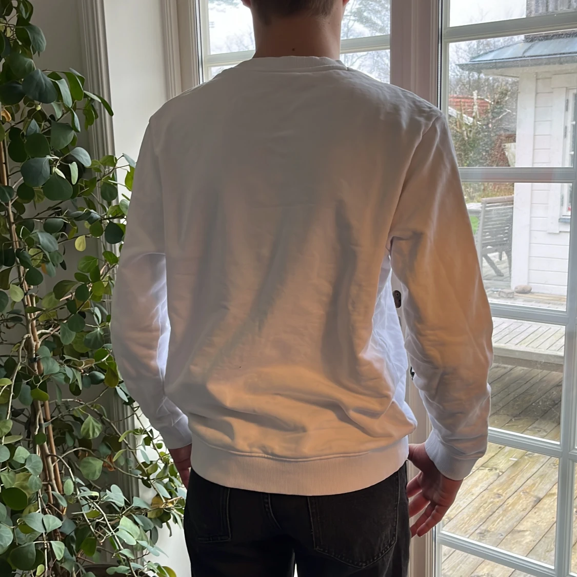 Hugo boss tröja, storlek L men har krympt så passar M.  - 91