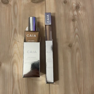 Caia  - Caias It’s iconic foundation och conceler i färgen 2N, endast provad en gång💗 Concelern för 110kr (nypris 195kr)  Foundationen för 240kr(nypris 325kr)💗 Eller båda för 320kr!🎀💗 Köparen står för frakten! 
