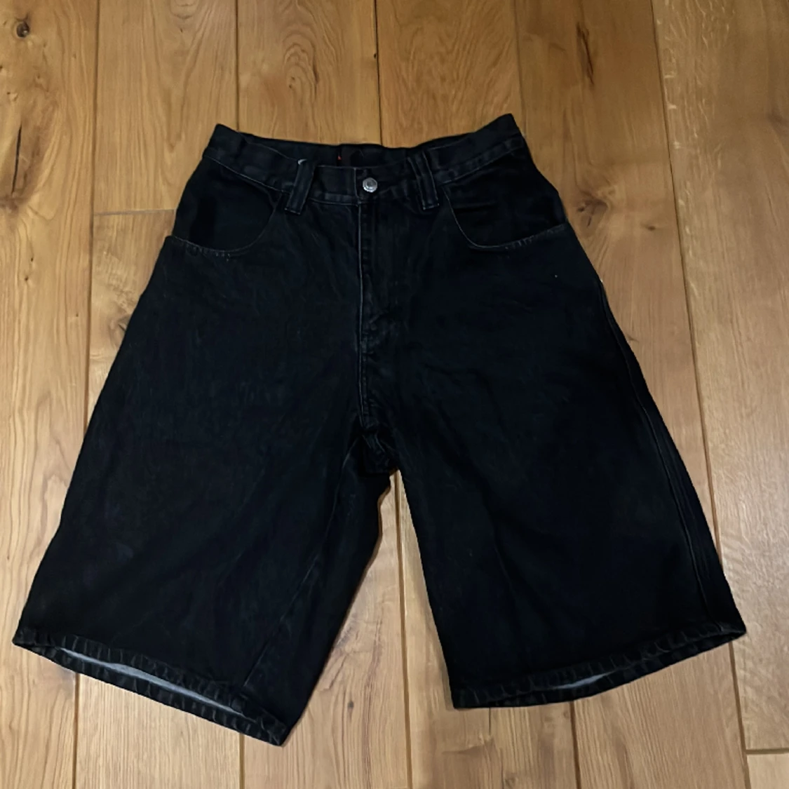 Svarta interstate shorts