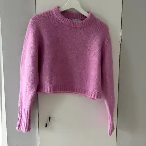 Fin rosa stickad tröja från zara