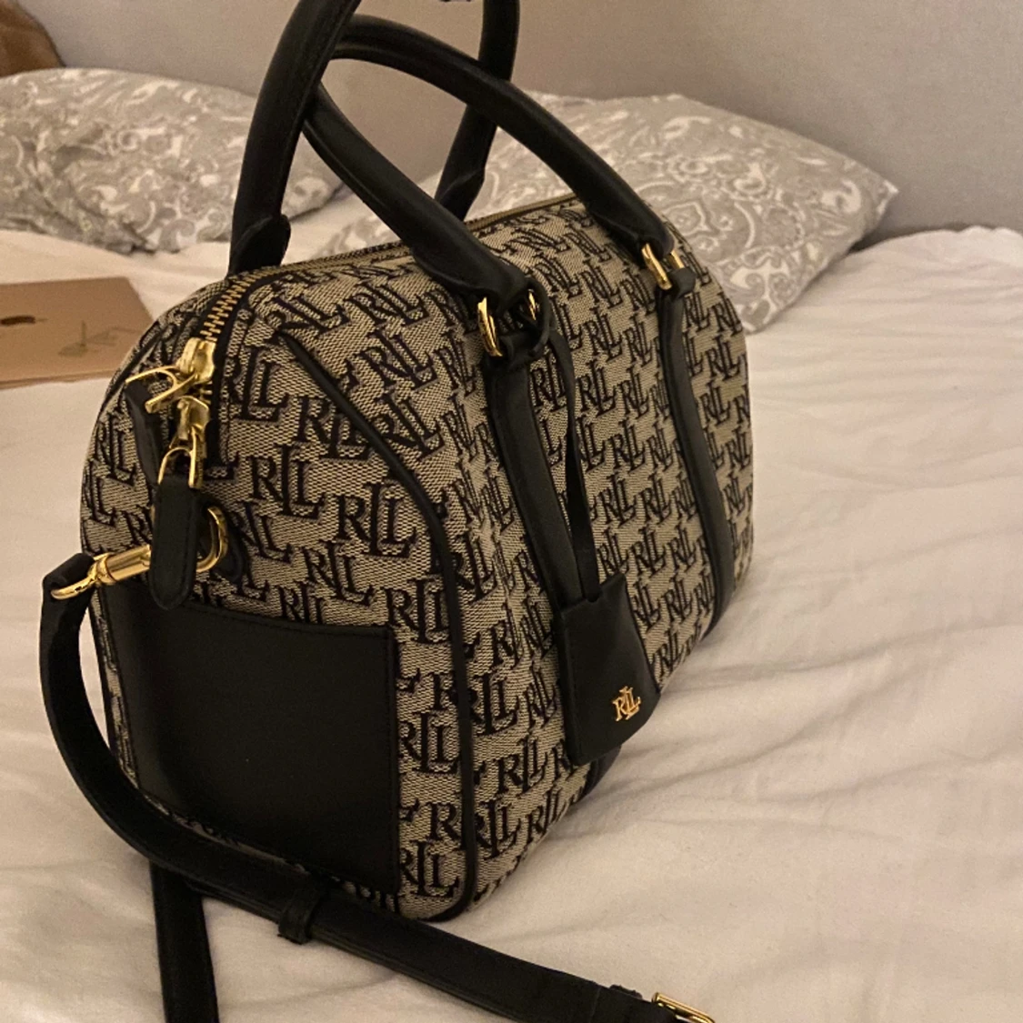 Lauren Ralph Lauren  - 90