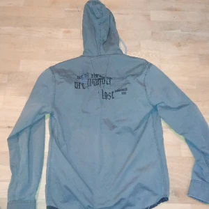 Jacka - Fet jack n Jones jacka som jag aldrig använder