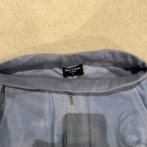 Juciy byxor  - Inte mycket andvönda och är i bra skick! Pris kan diskuteras 