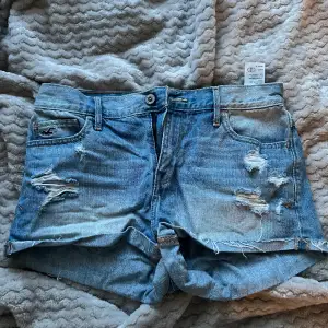 Jeans shorts från Hollister!! Så fina bra skick 