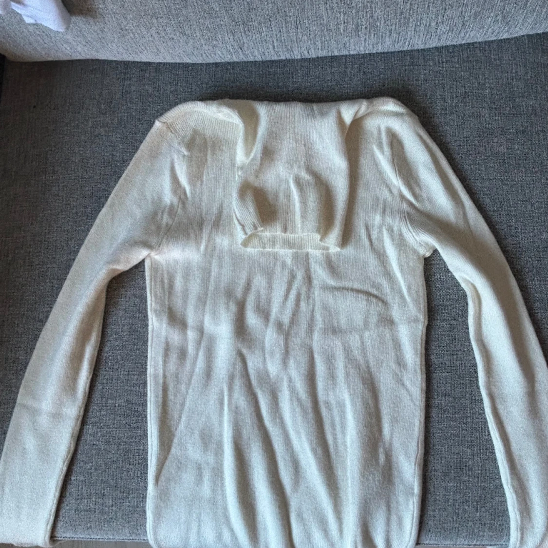 Varm vit tröja  - 90