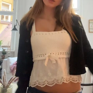 Zara kofta  - Super fin kofta från zara, använd 2 gånger alltså ny skick❤️