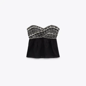 Zara topp - Såå fin topp till sommaren! Den är från zara! Helt ny med prislappen kvar ❤️