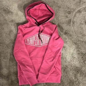 Peak Performance hoodie - nyskick använd sparsamt fåtalgånger 🥰