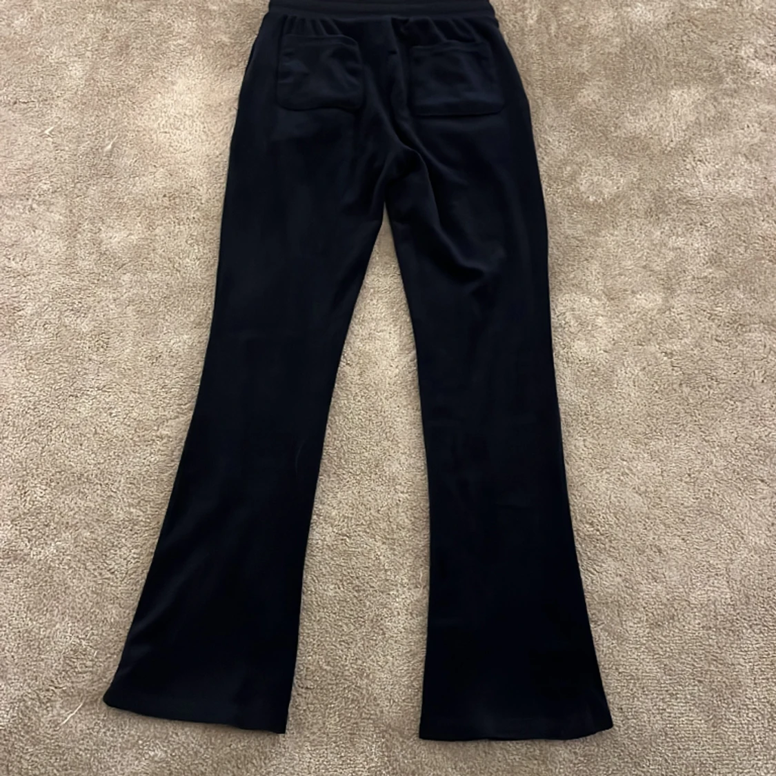 Juicy byxor i färgen mörkblå - 90