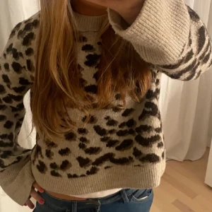 Leopard tröja - Kommer inte till användning ❤️